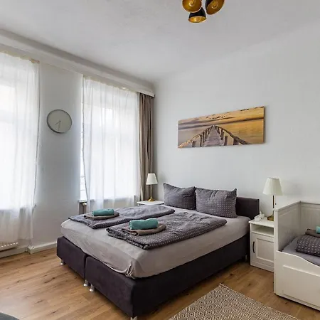 Daire Spacious Flat Close To Center