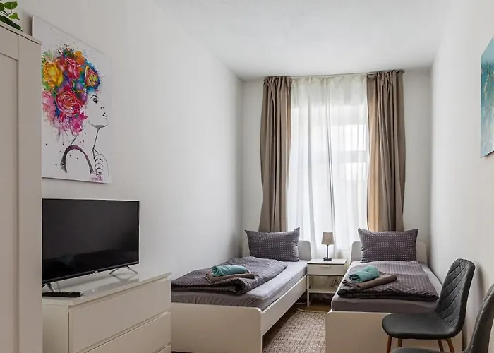 Apartment Spacious Flat Close To Center *