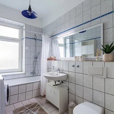 Apartment Spacious Flat Close To Center *